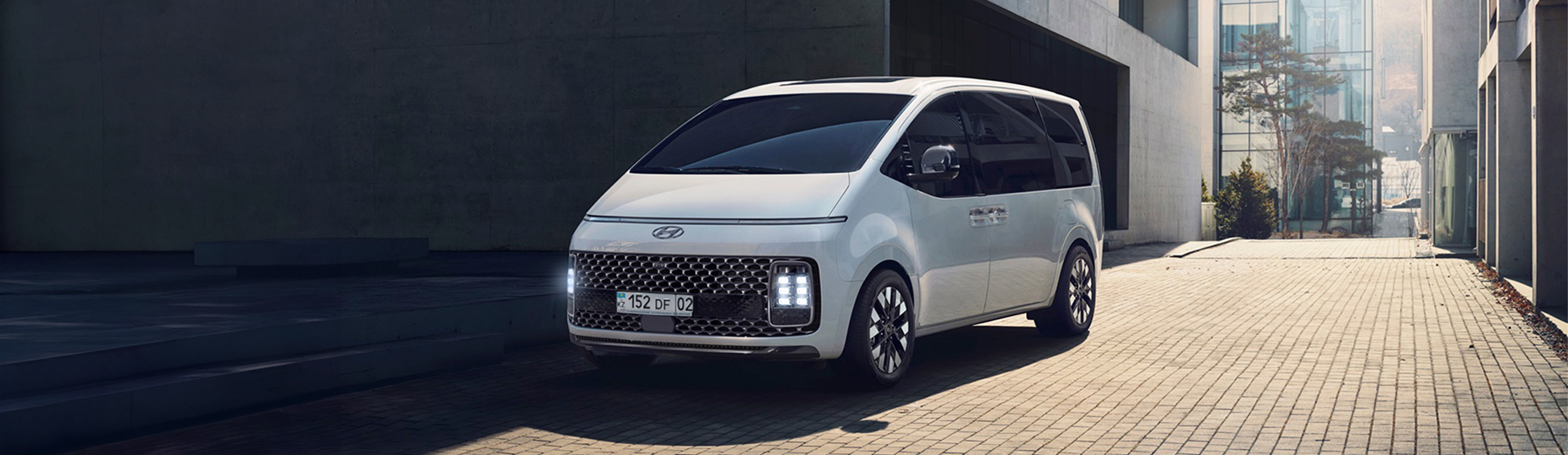 Астанадағы уәкілетті дилерден жаңа Hyundai Staria 2022-2023 сатып алыңыз